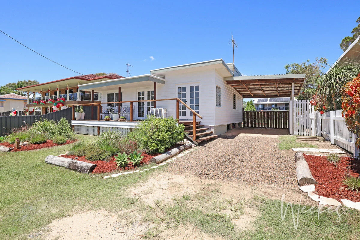 114 Esplanade, Woodgate QLD 4660 photo 4