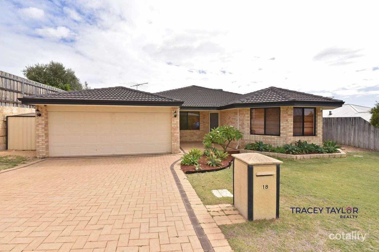 18 Badcoe Alley, Clarkson WA 6030