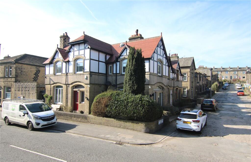 Colne Road, Glusburn, BD20