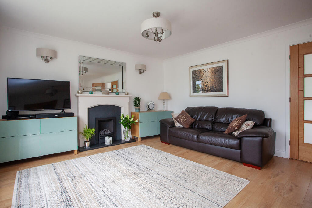 Additional image 13 of An immaculately presented six bedroom property in the prestigious location of Ash Lane, Wells.