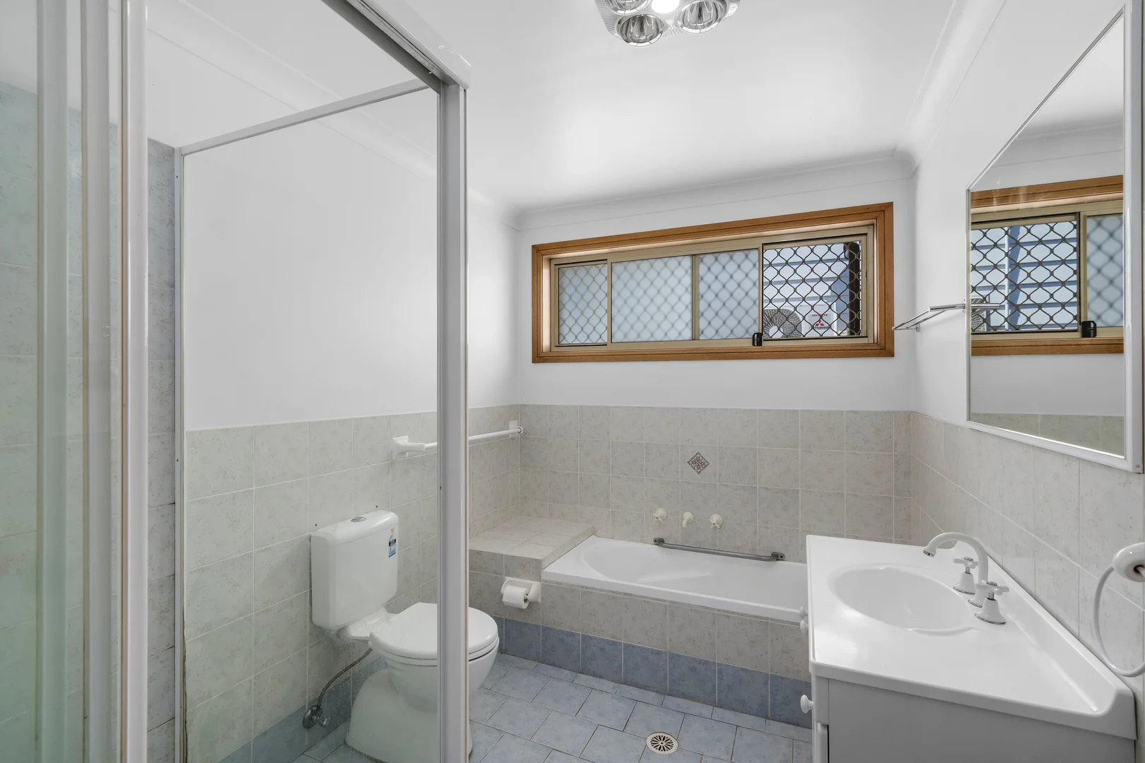 Additional image 7 of 1/17 Karbo Street, Figtree NSW 2525