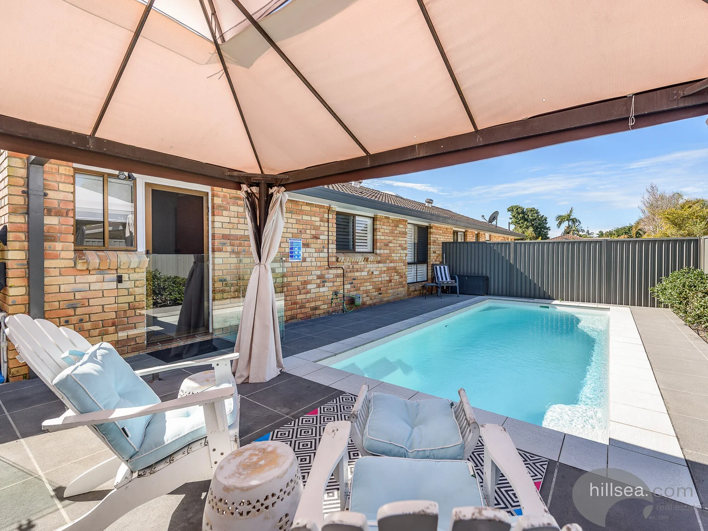 Additional image 2 of 2/2 Warrie Close, Paradise Point QLD 4216