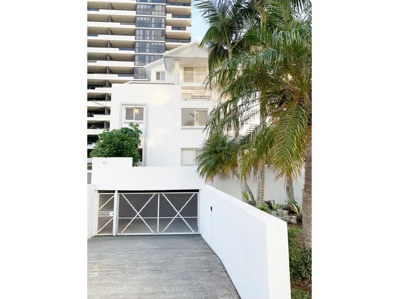 Additional image 11 of 3/10 Jubilee Avenue, Broadbeach QLD 4218