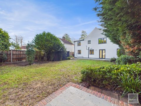 Earlham Road, Close To The Uea NR4