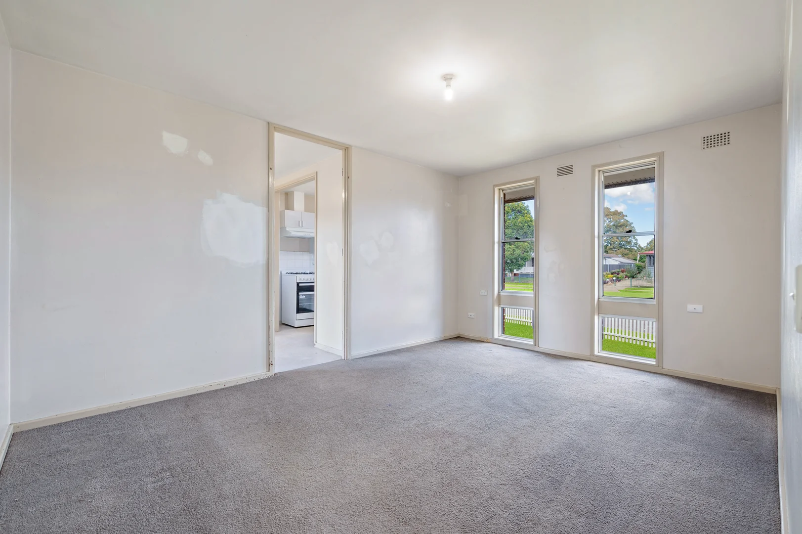 Additional image 3 of 2 Foxlow Place, Airds NSW 2560