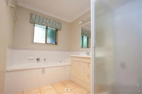 Additional image 6 of 107 Oakley Street, Carindale QLD 4152