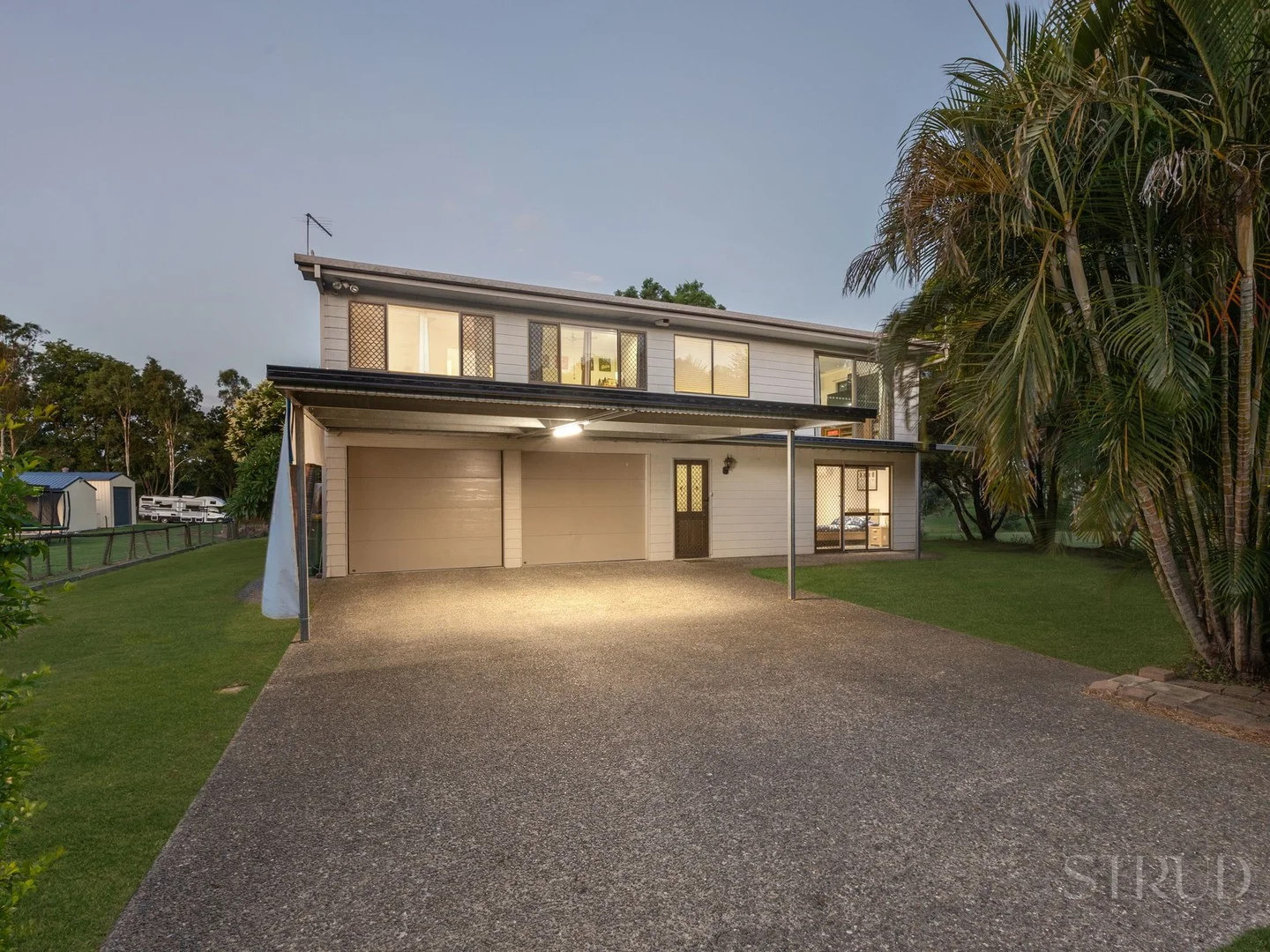 75 South Queensborough Parade, Karalee QLD 4306