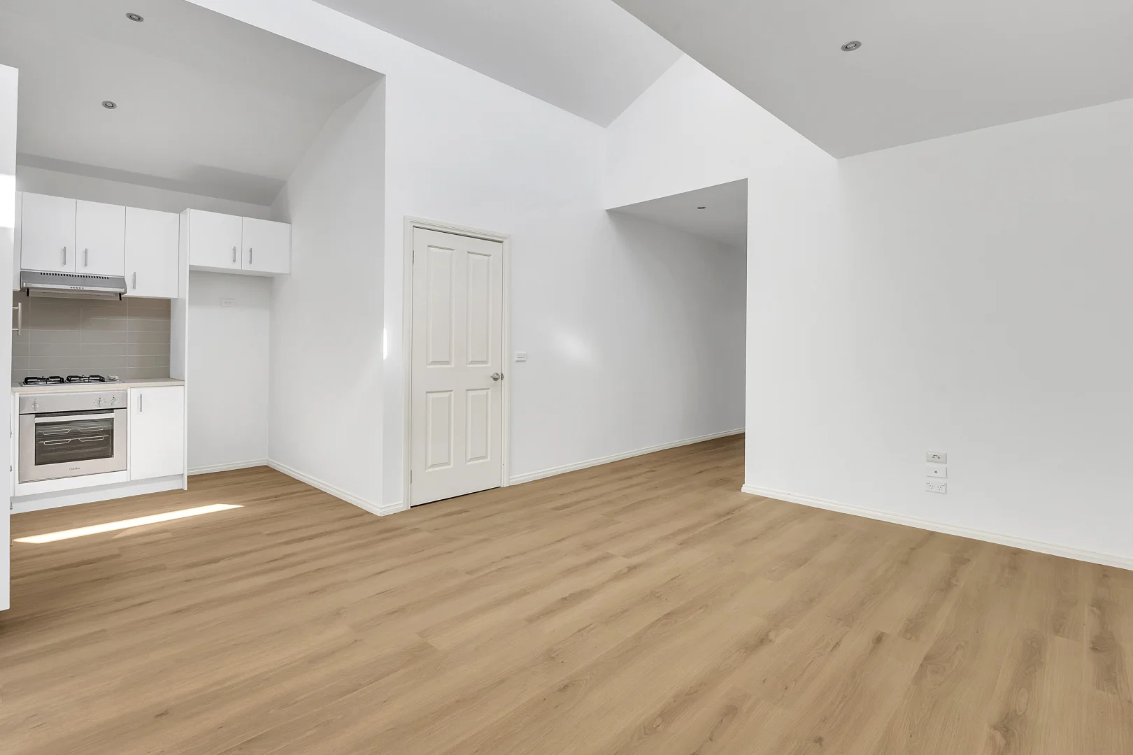 Additional image 6 of 4/75 Barton Street, Reservoir VIC 3073