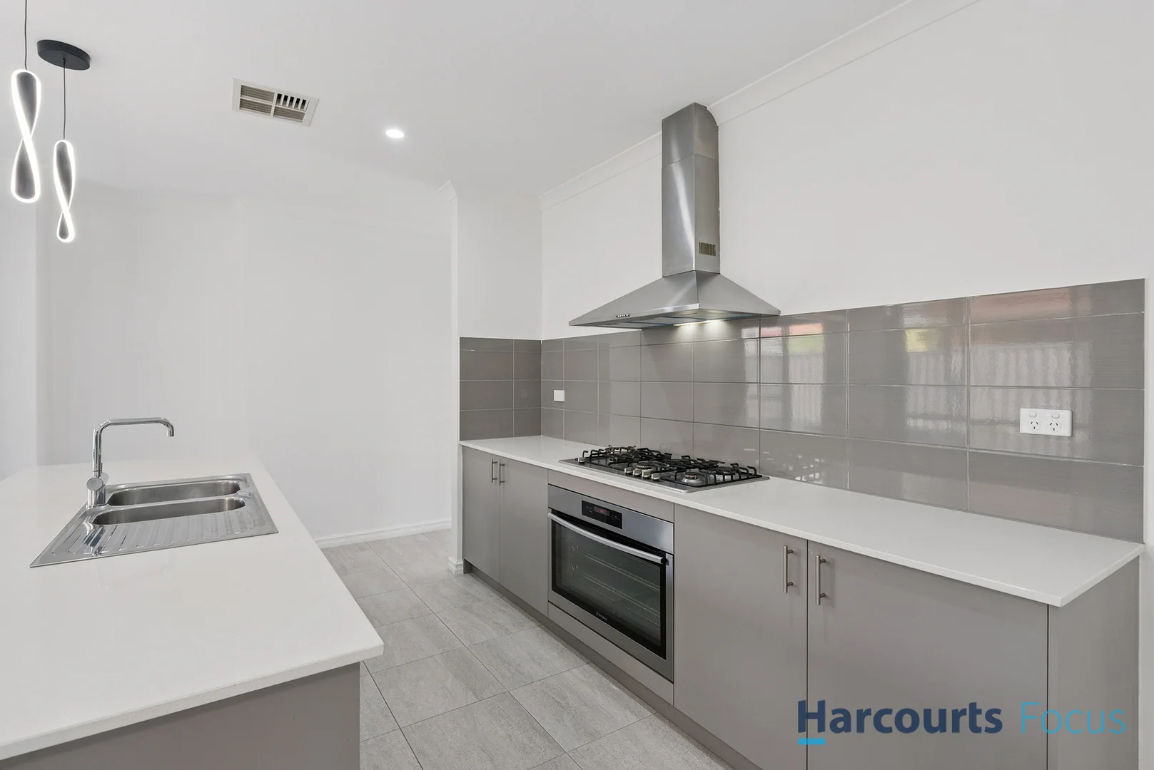 Additional image 19 of 21 Massicot Road, Treeby WA 6164