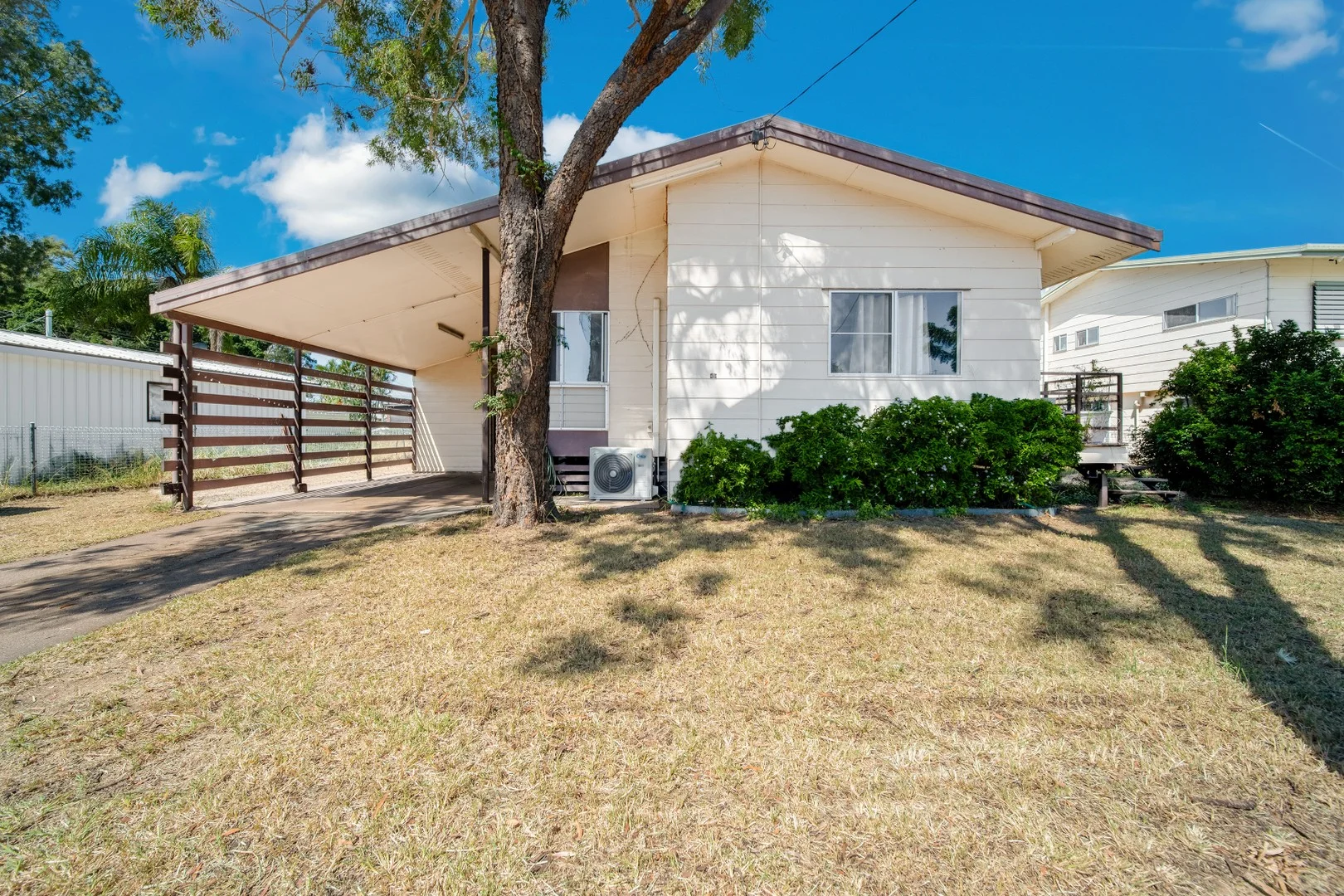 38 Mellish Crescent, Emerald QLD 4720