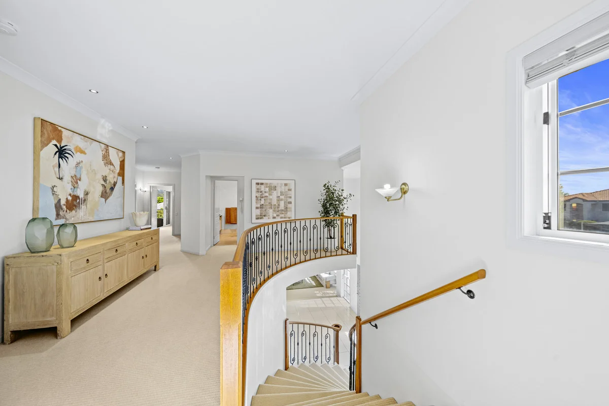 Additional image 18 of 126 Dunlin Drive, Burleigh Waters QLD 4220