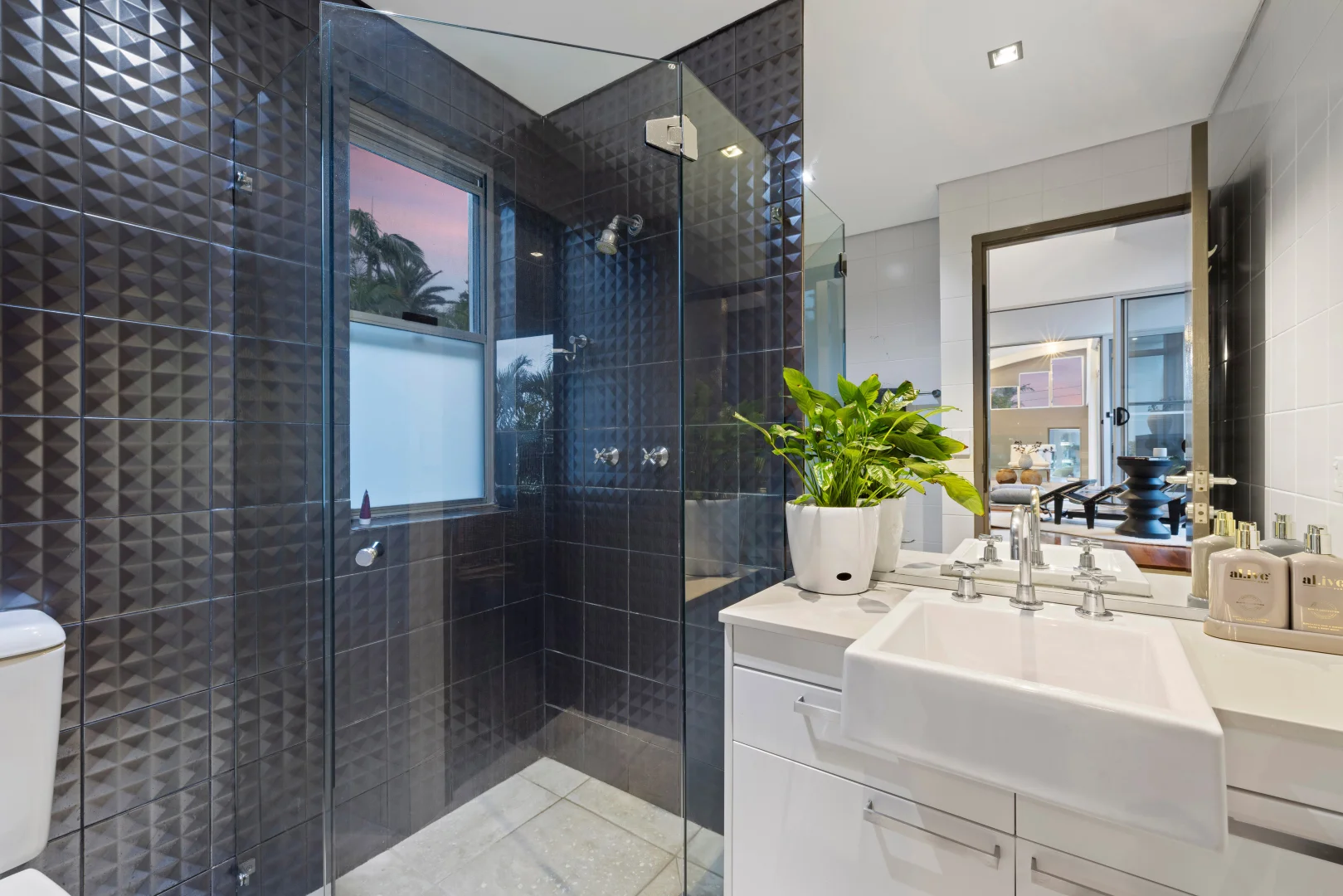 Additional image 11 of 8 Cliff Road, Collaroy NSW 2097