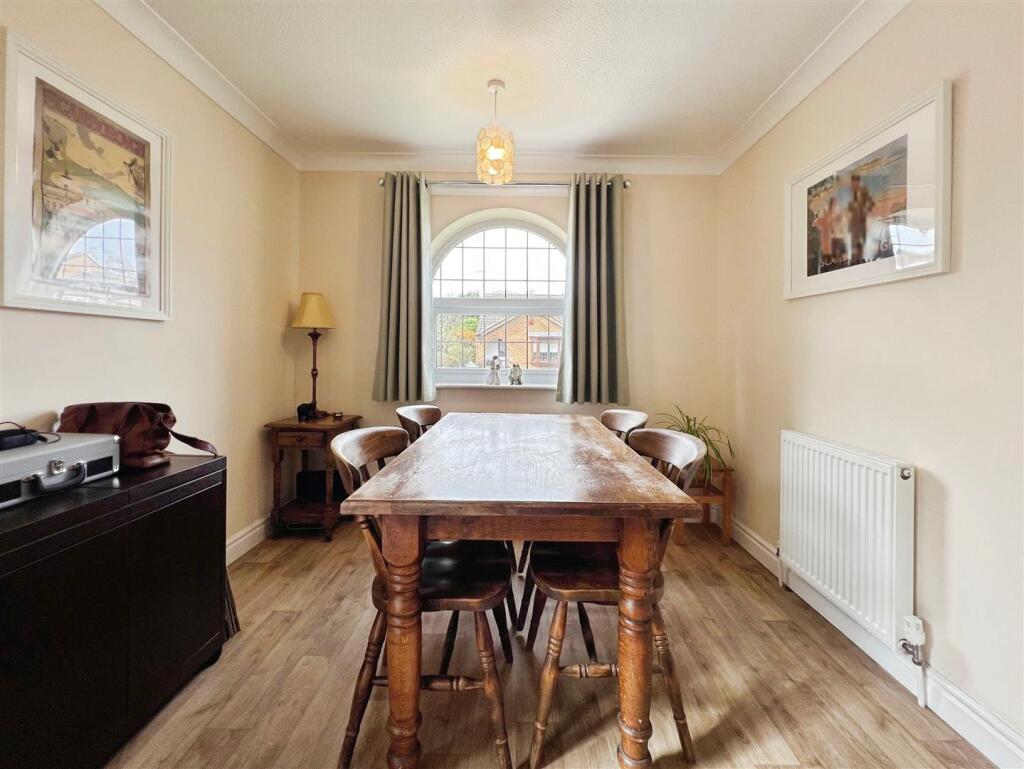 Additional image 8 of Hazelcroft, Bradford, BD2 3TH