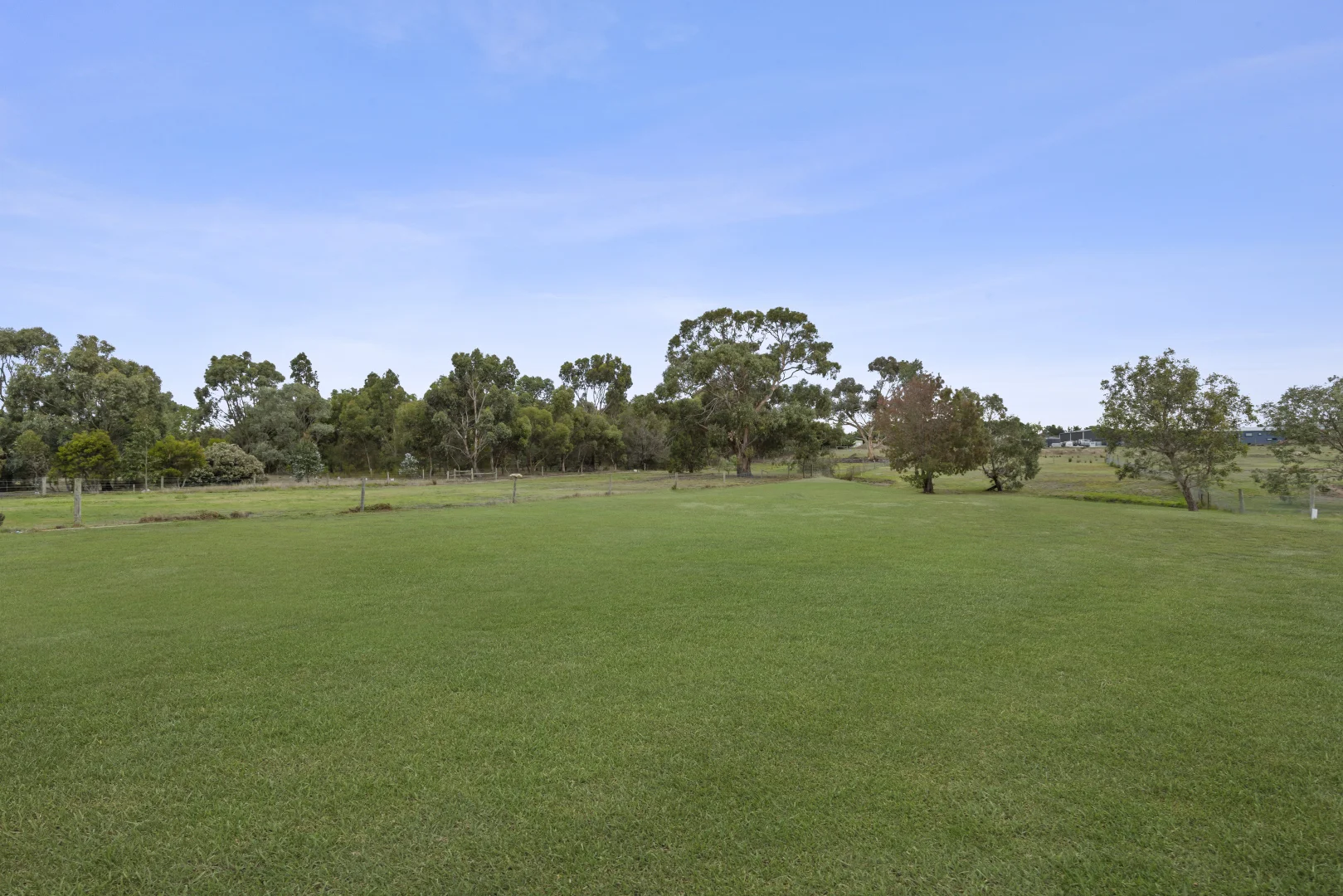 Additional image 20 of 3 Stone Breaker Court, Lethbridge VIC 3332