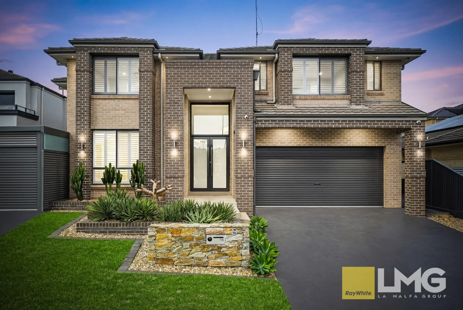 8 Clover Avenue, Casula NSW 2170