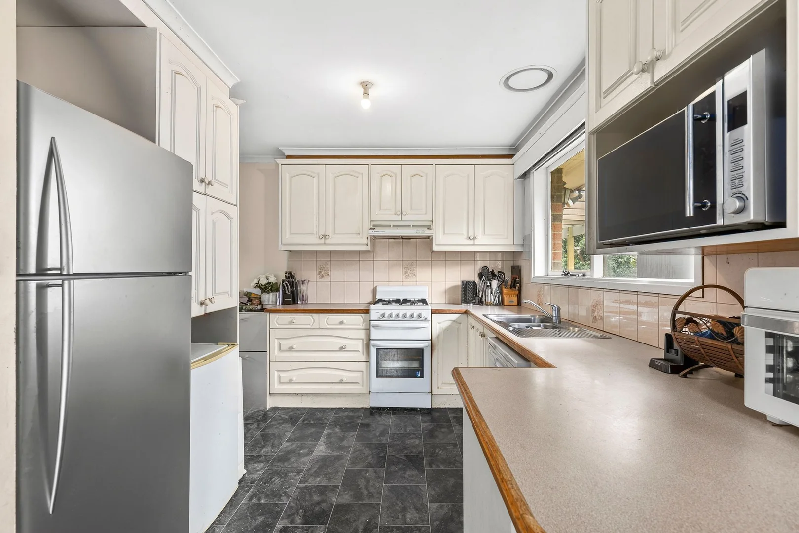 Additional image 2 of 6 Enfield Close, Corio VIC 3214