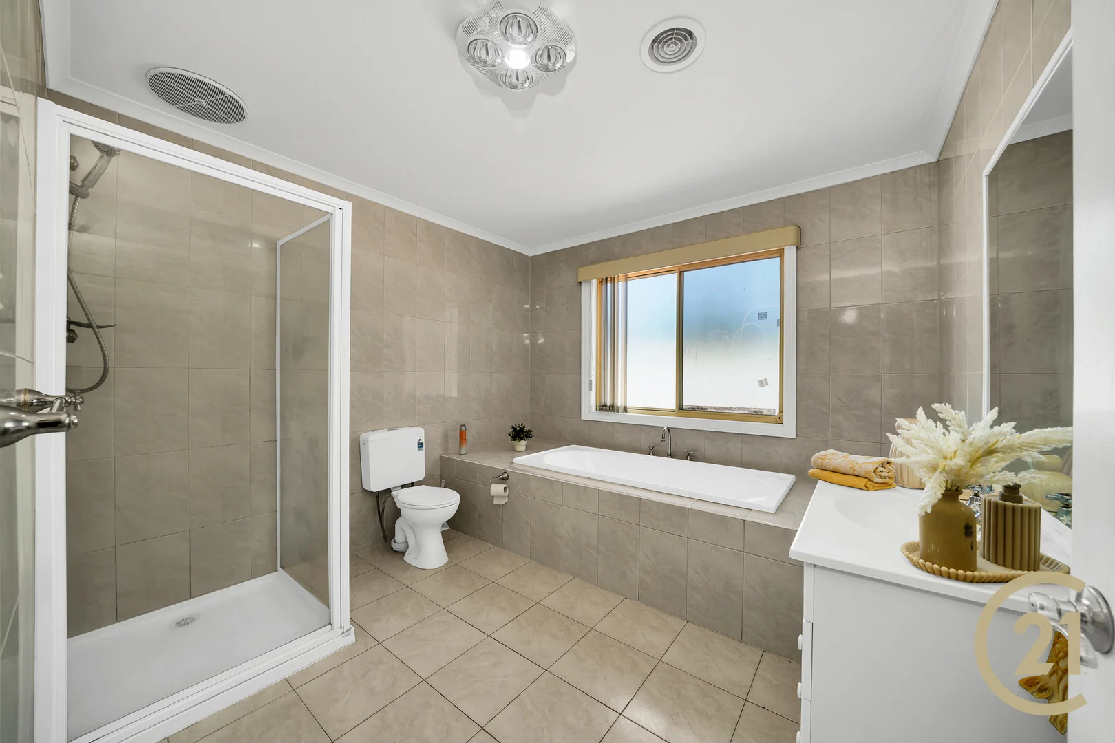 Additional image 7 of 6 Lind Place, Caroline Springs VIC 3023