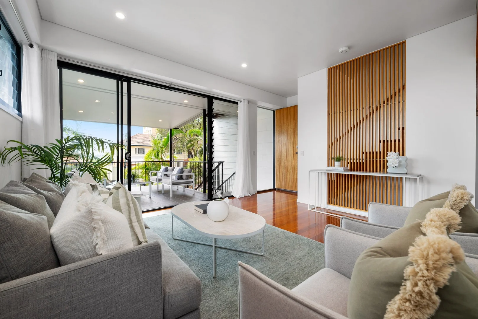 61 Bishop Street, St Lucia QLD 4067