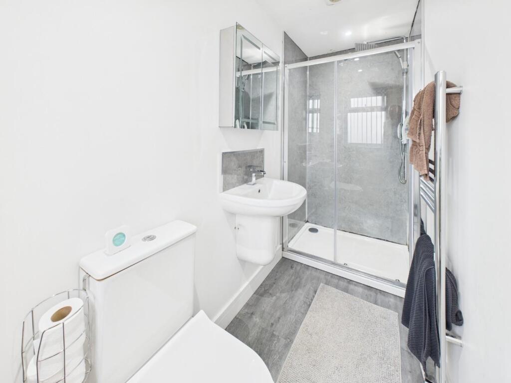 Additional image 14 of West View Close, Shipley
