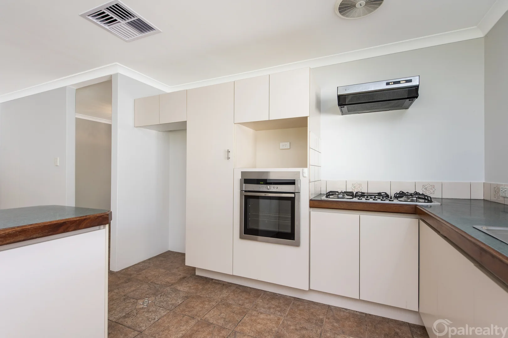 Additional image 13 of 23 Mayflower Close, Port Kennedy WA 6172