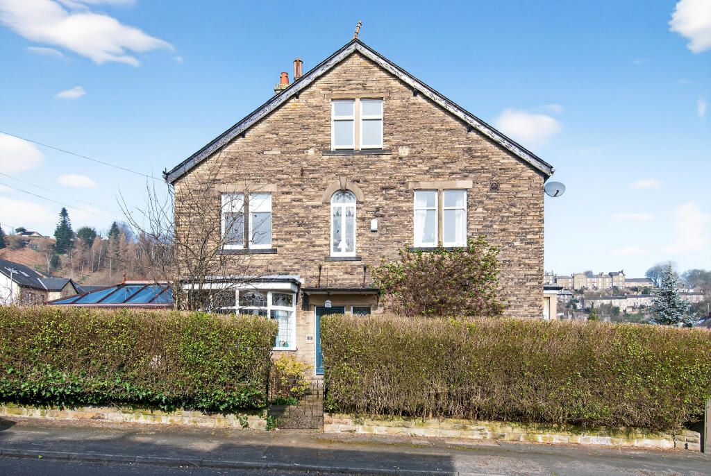 Sandals Road, Shipley, BD17 photo 2