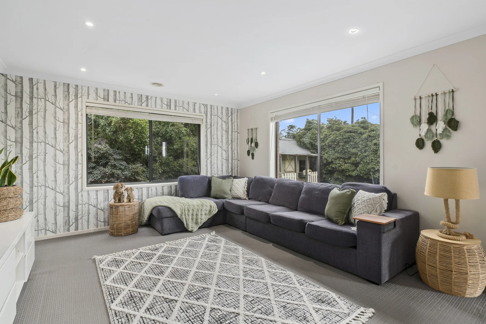 39 Sinclair Street, Colac VIC 3250 photo 5
