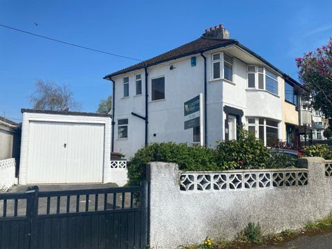 Pomphlett Road, Plymstock, Plymouth PL9