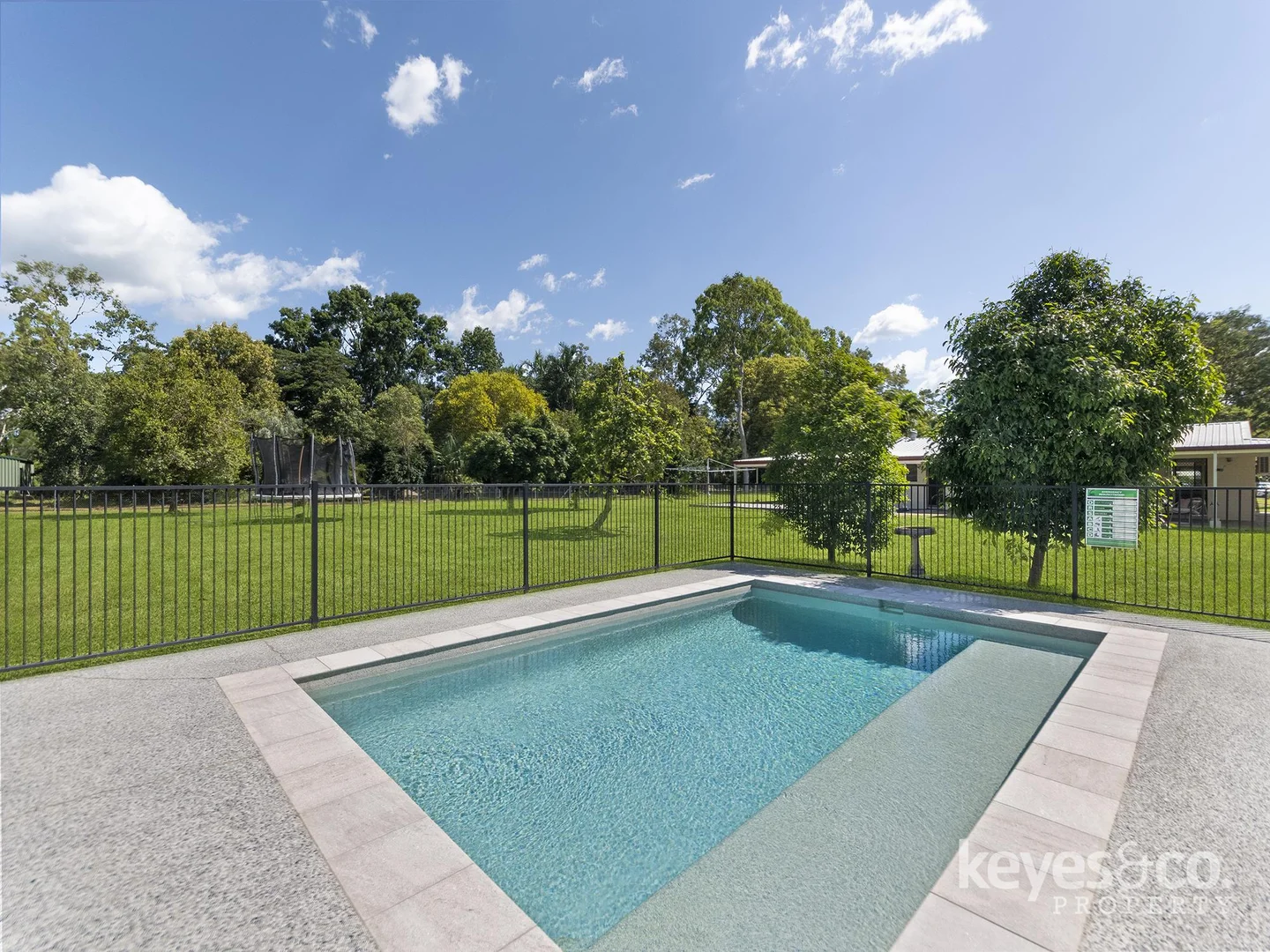 Additional image 14 of 6 Bernborough Court, Kelso QLD 4815