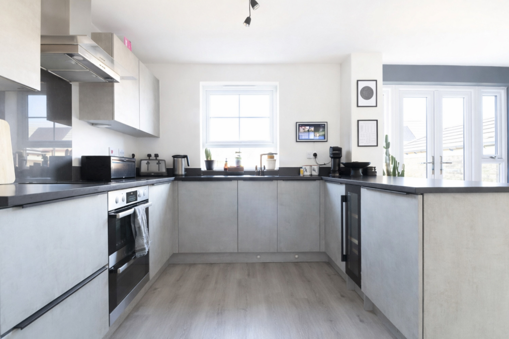 Additional image 11 of Honey Bee Court, Cleckheaton, West Yorkshire, BD19