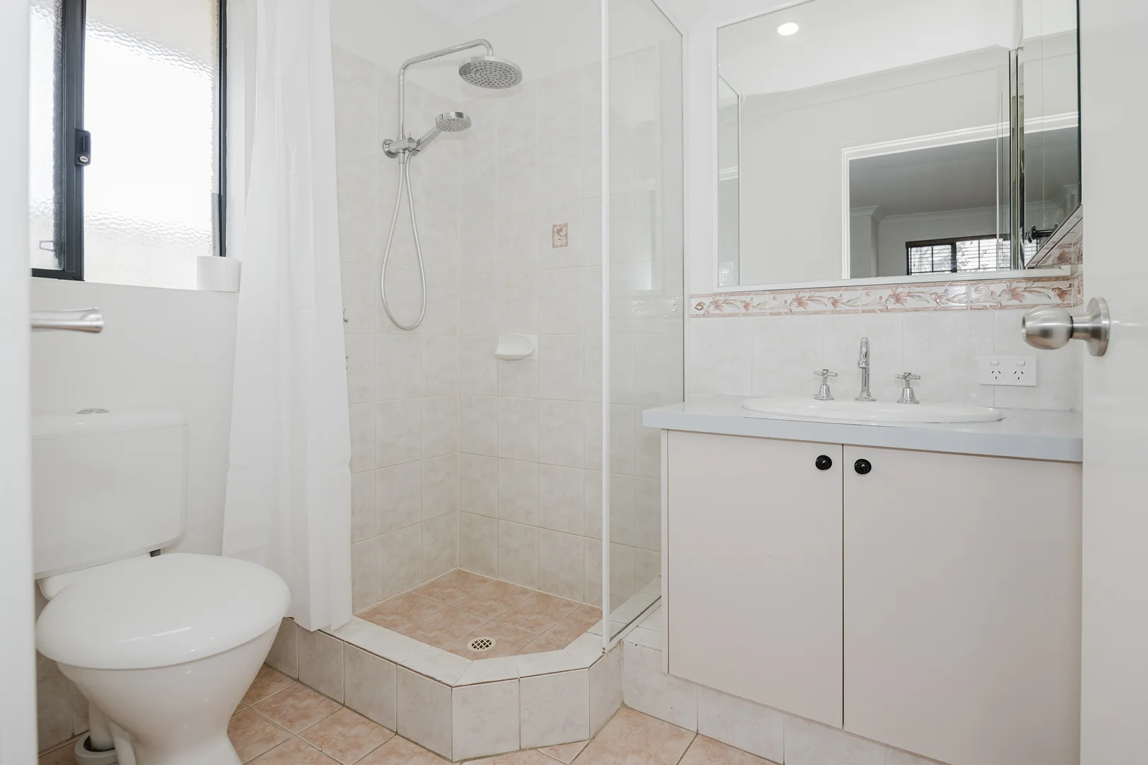 Additional image 8 of 64 Christian Circle, Quinns Rocks WA 6030