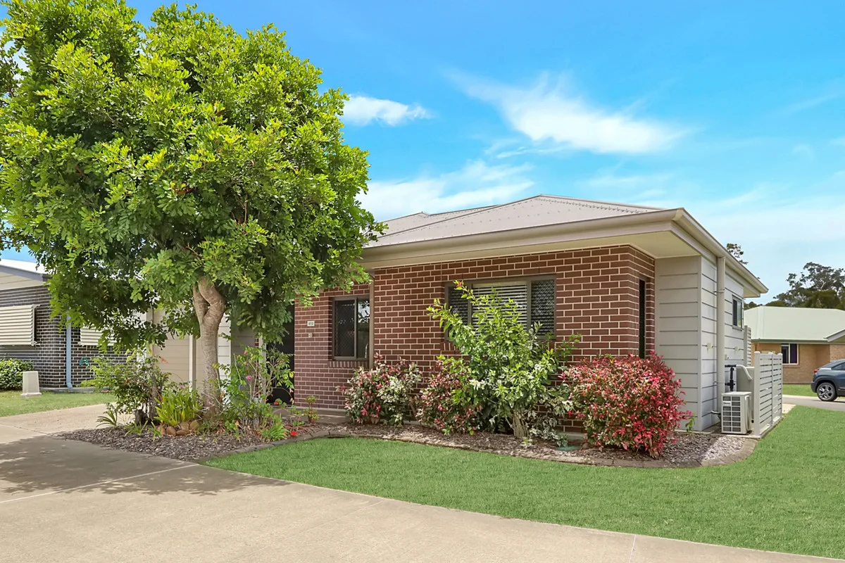 Villa 412/74-98 Emerald Park Way, Urangan QLD 4655