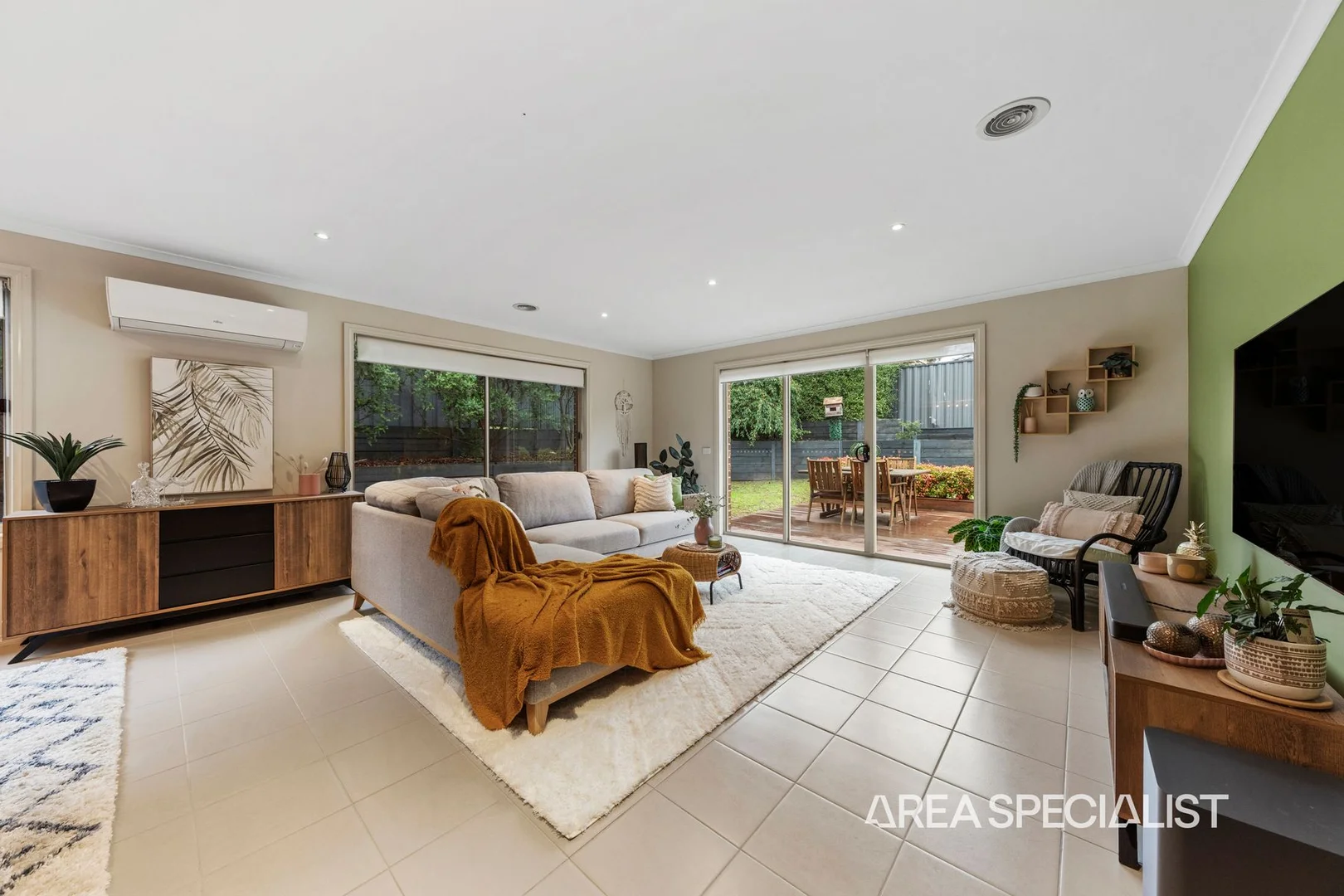 Additional image 3 of 23 Half Moon Crescent, Pakenham VIC 3810
