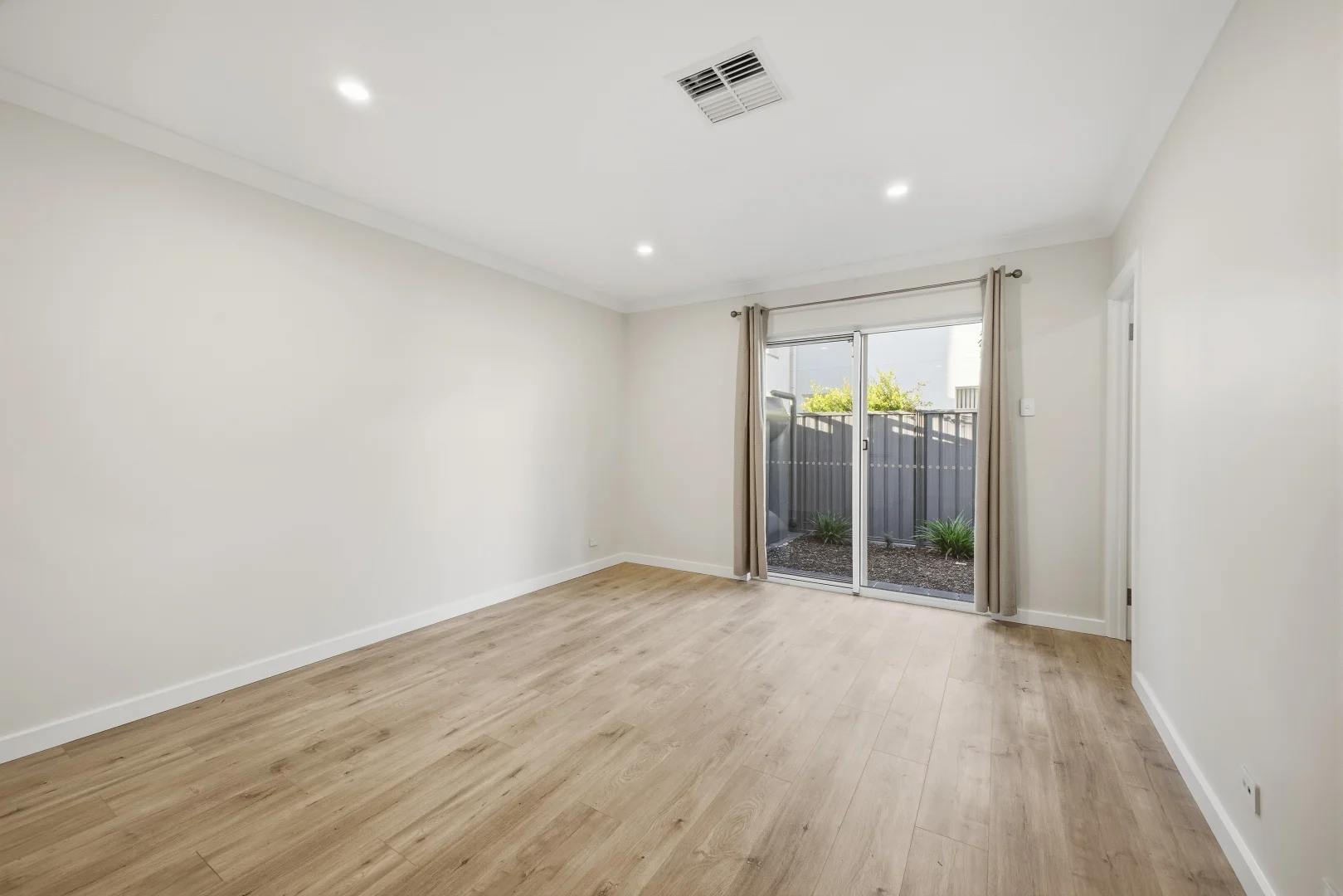 Additional image 7 of 119B Tapleys Hill Road, Glenelg North SA 5045