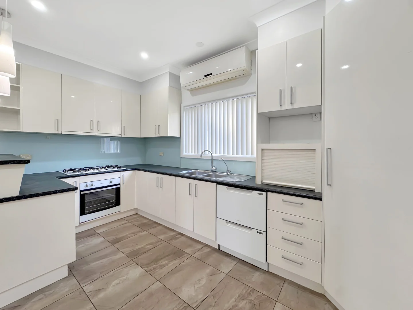 Additional image 4 of 116 Cooper Road, Birrong NSW 2143
