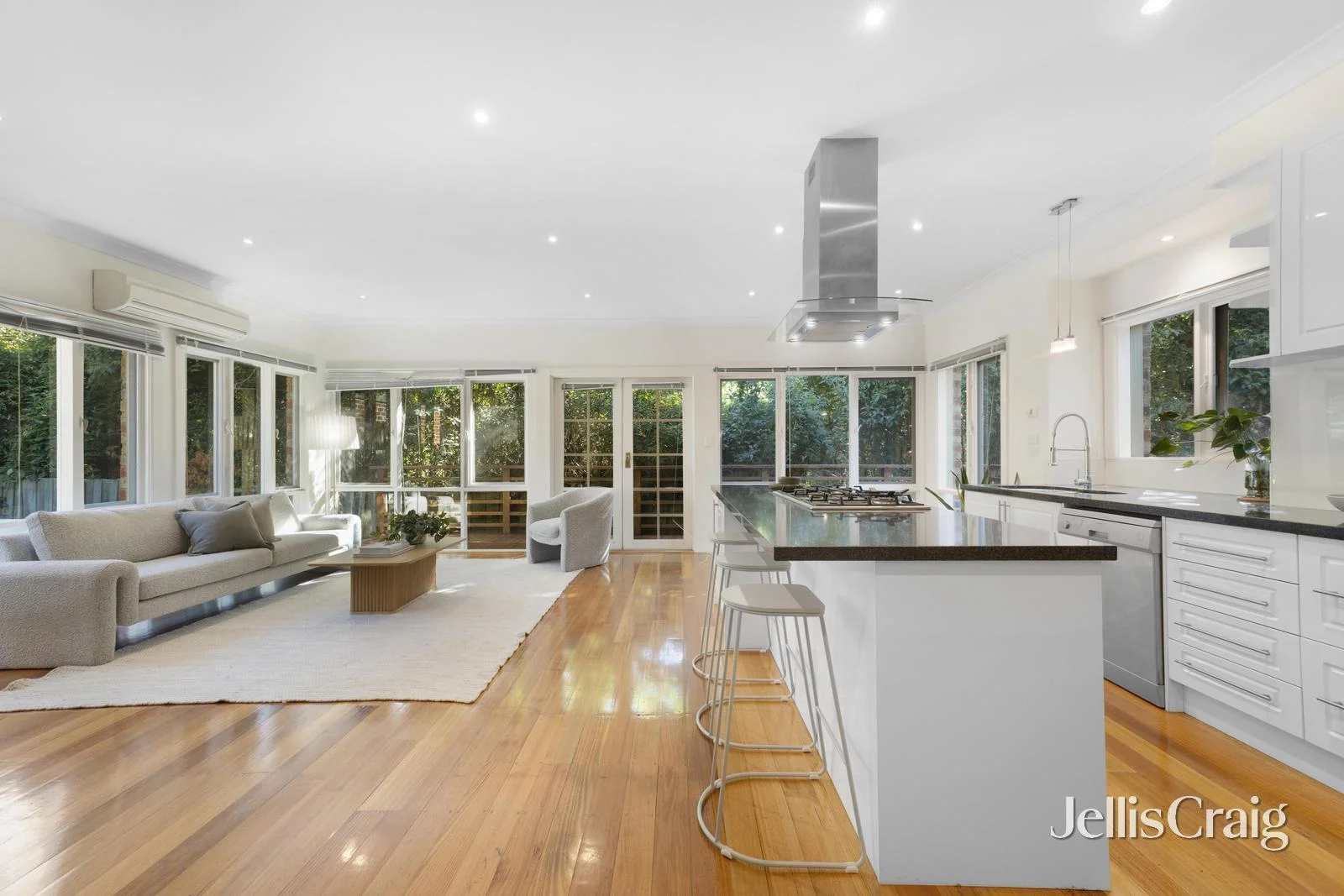 Additional image 3 of 2A Lagoona Court, Blackburn VIC 3130