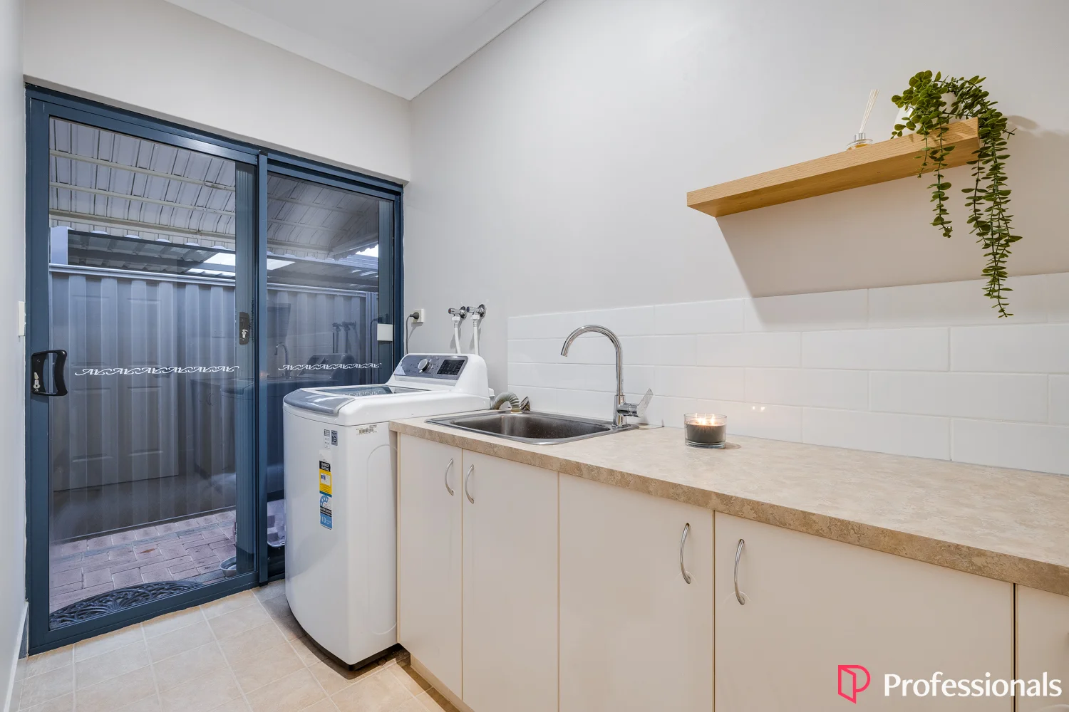 Additional image 40 of 363 Millhouse Road, Aveley WA 6069
