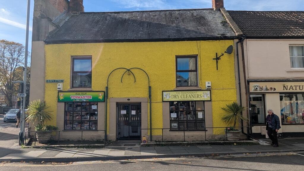 20 Queen Street, Wells, Somerset, BA5 2DP