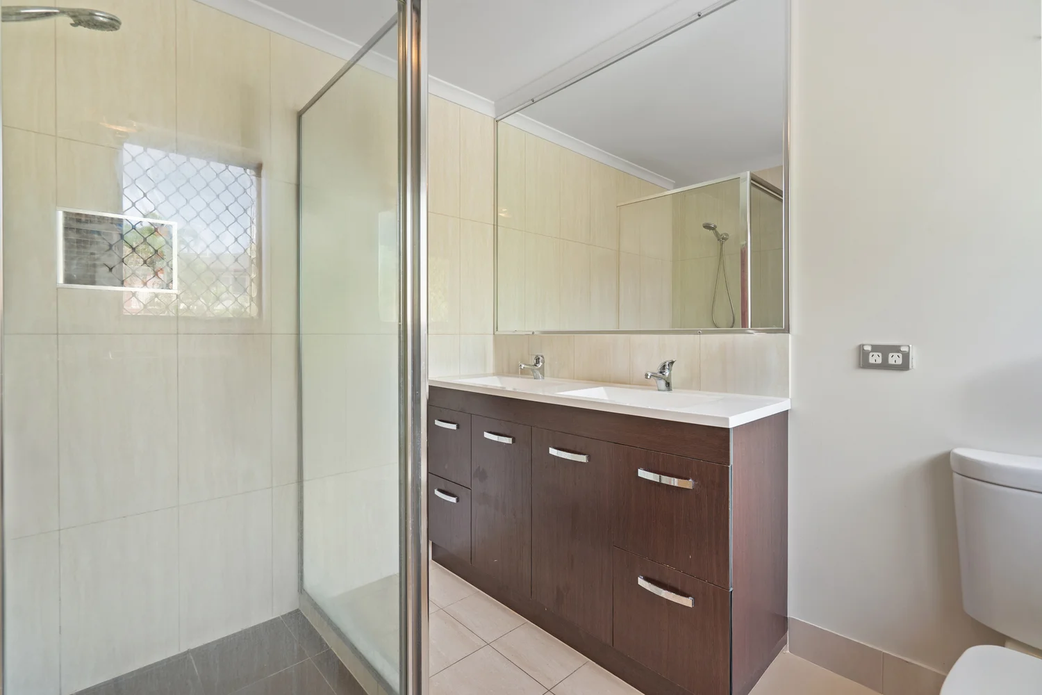 Additional image 10 of 6/112 Overland Drive, Edens Landing QLD 4207