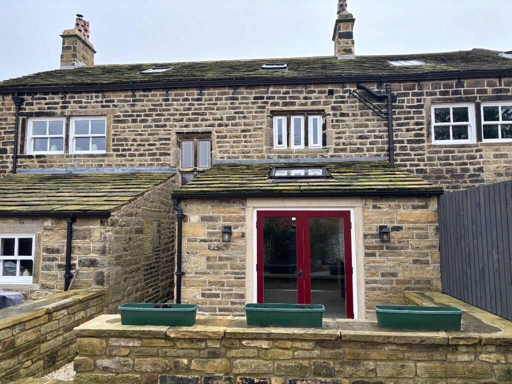 Spring Mill House,Trinity Drive, BD15 photo 3