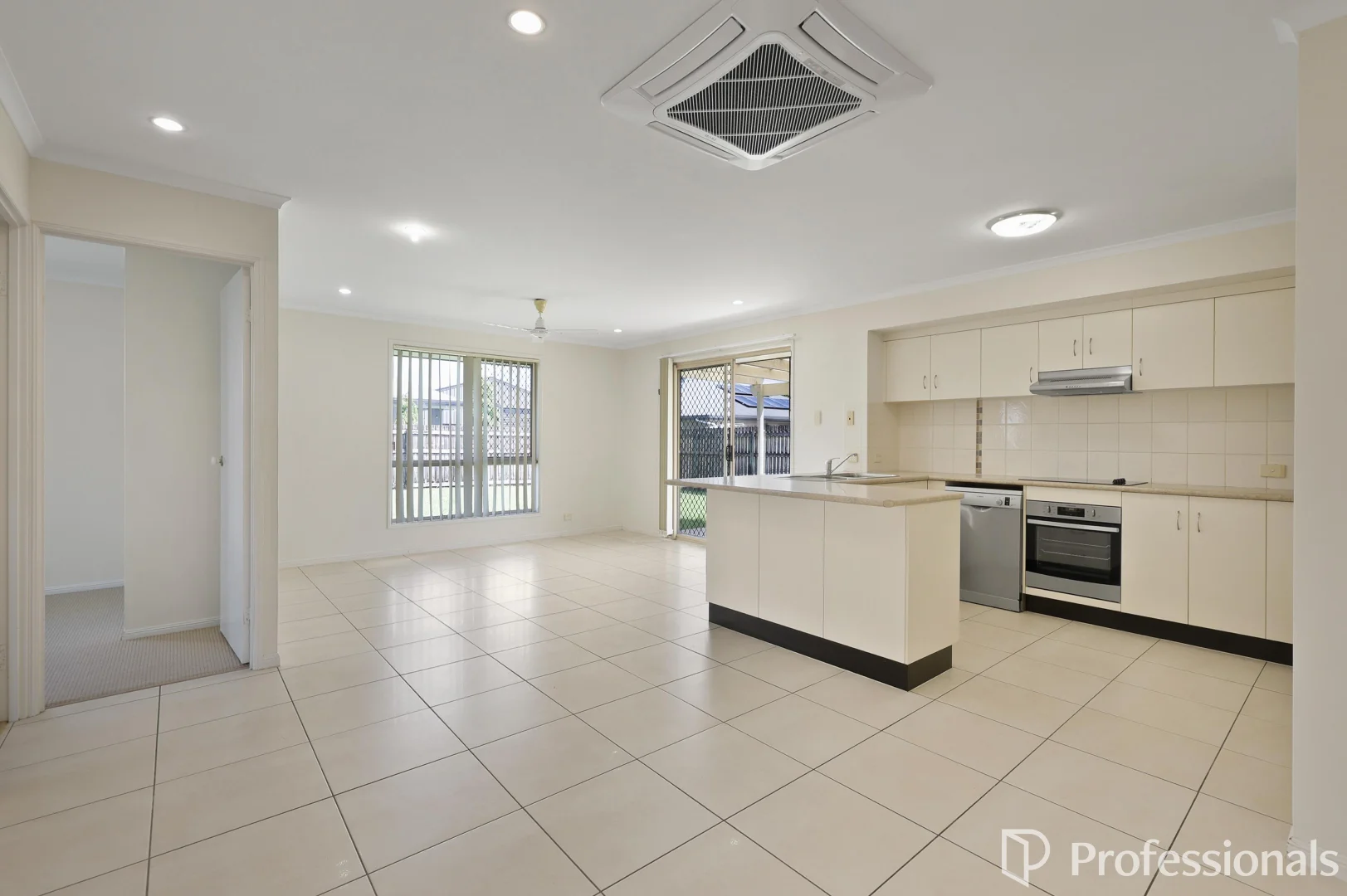 Additional image 3 of 28 Grosskreutz Avenue, Marian QLD 4753