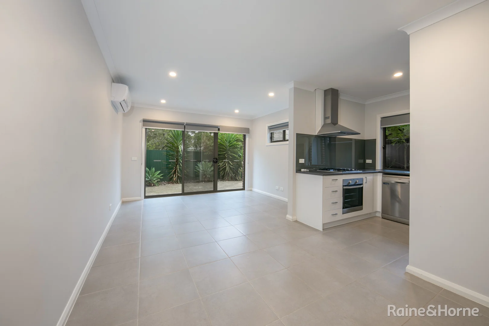Additional image 4 of 11 Gleneagles Drive, Sunbury VIC 3429