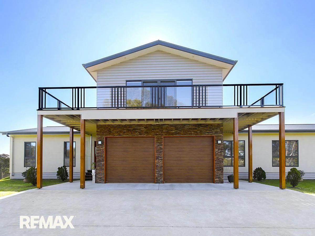 2 Matthew Avenue, Metung VIC 3904