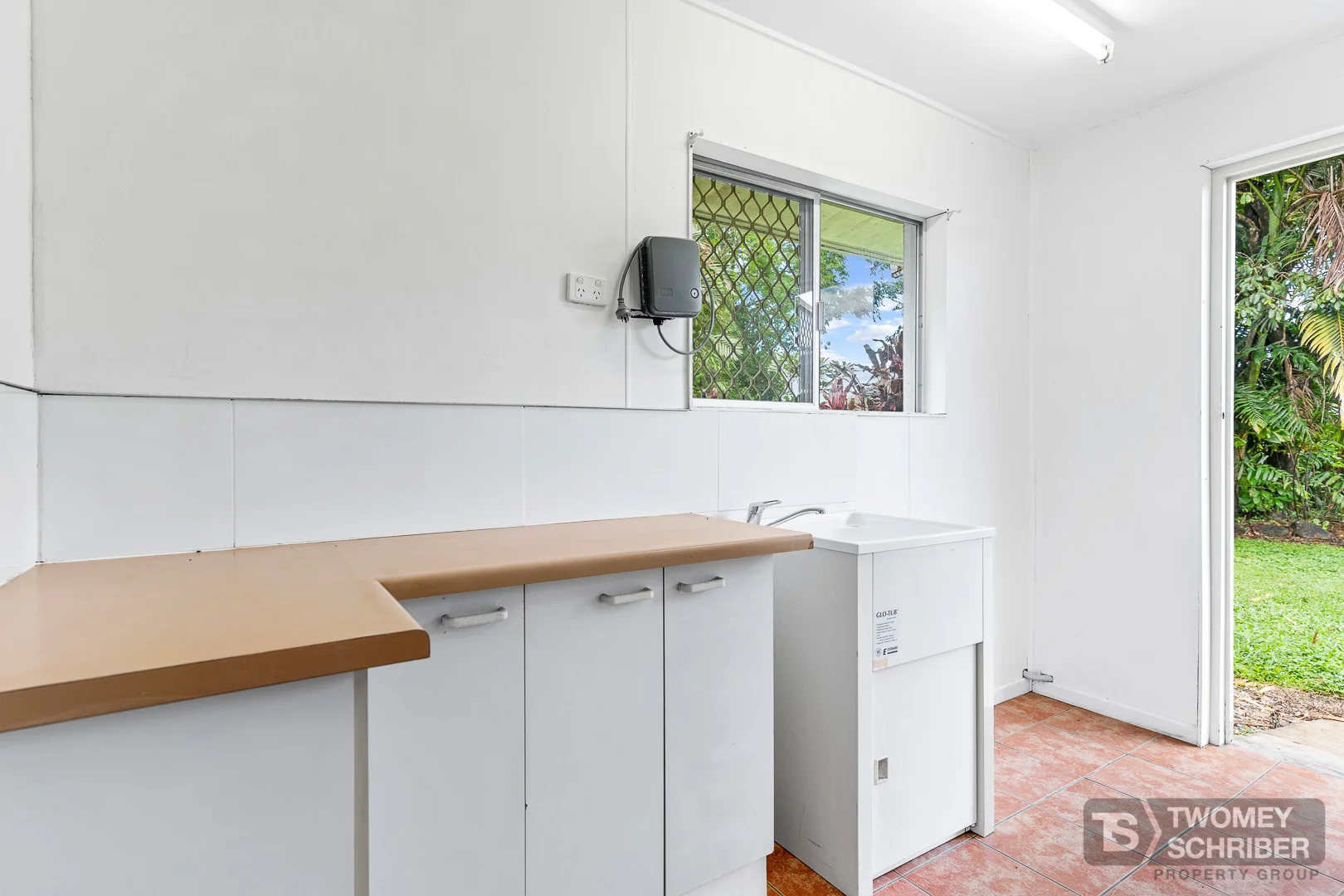 Additional image 7 of 2/7 Blantyre Close, Manunda QLD 4870