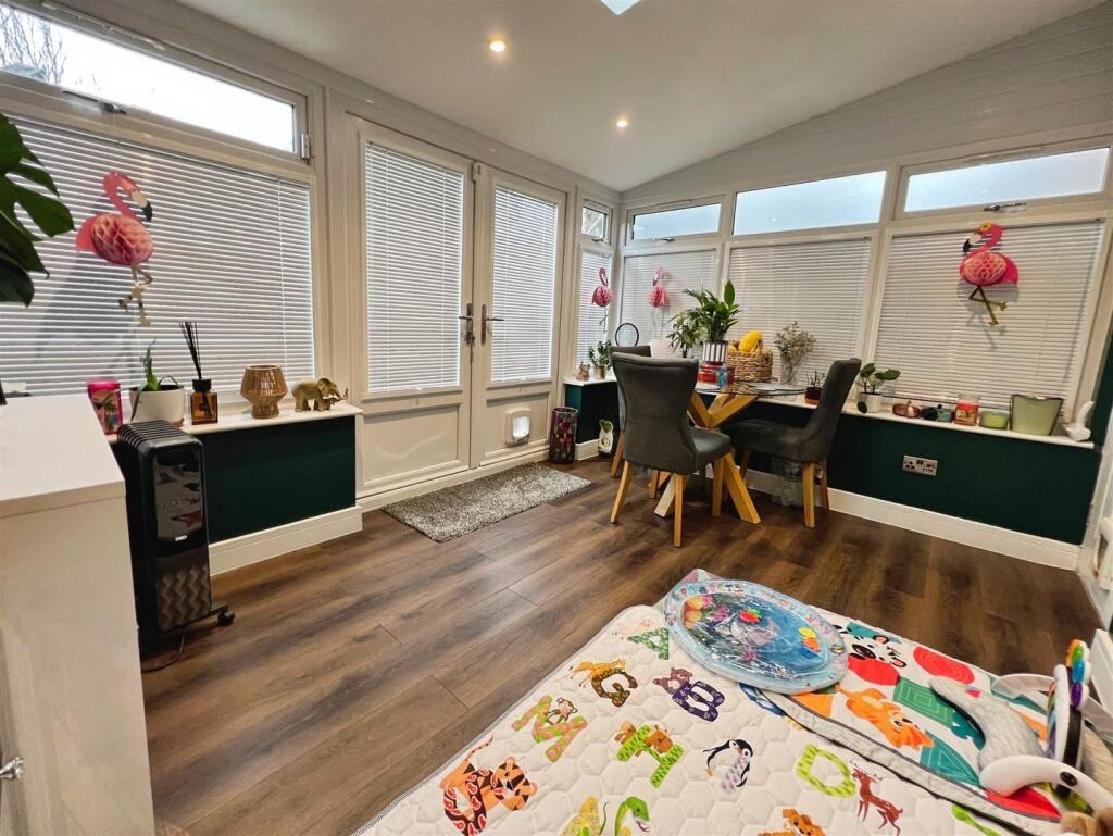 Additional image 10 of Blackthorne Close, Bradford, BD2 3DZ
