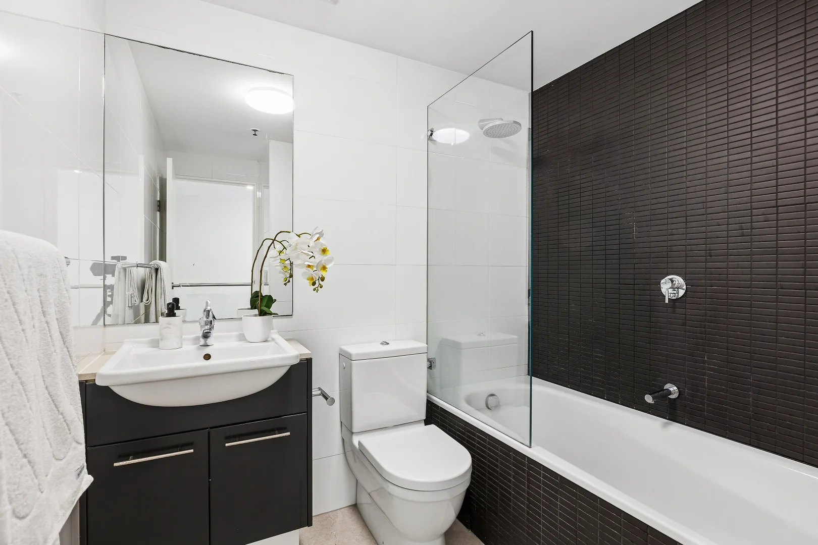 Additional image 5 of 706/34 Oxley Street, St Leonards NSW 2065