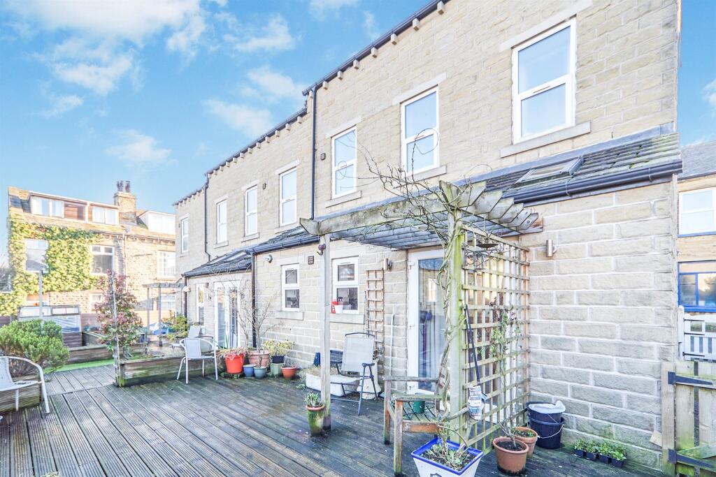 Smith Street, Cottingley, BINGLEY