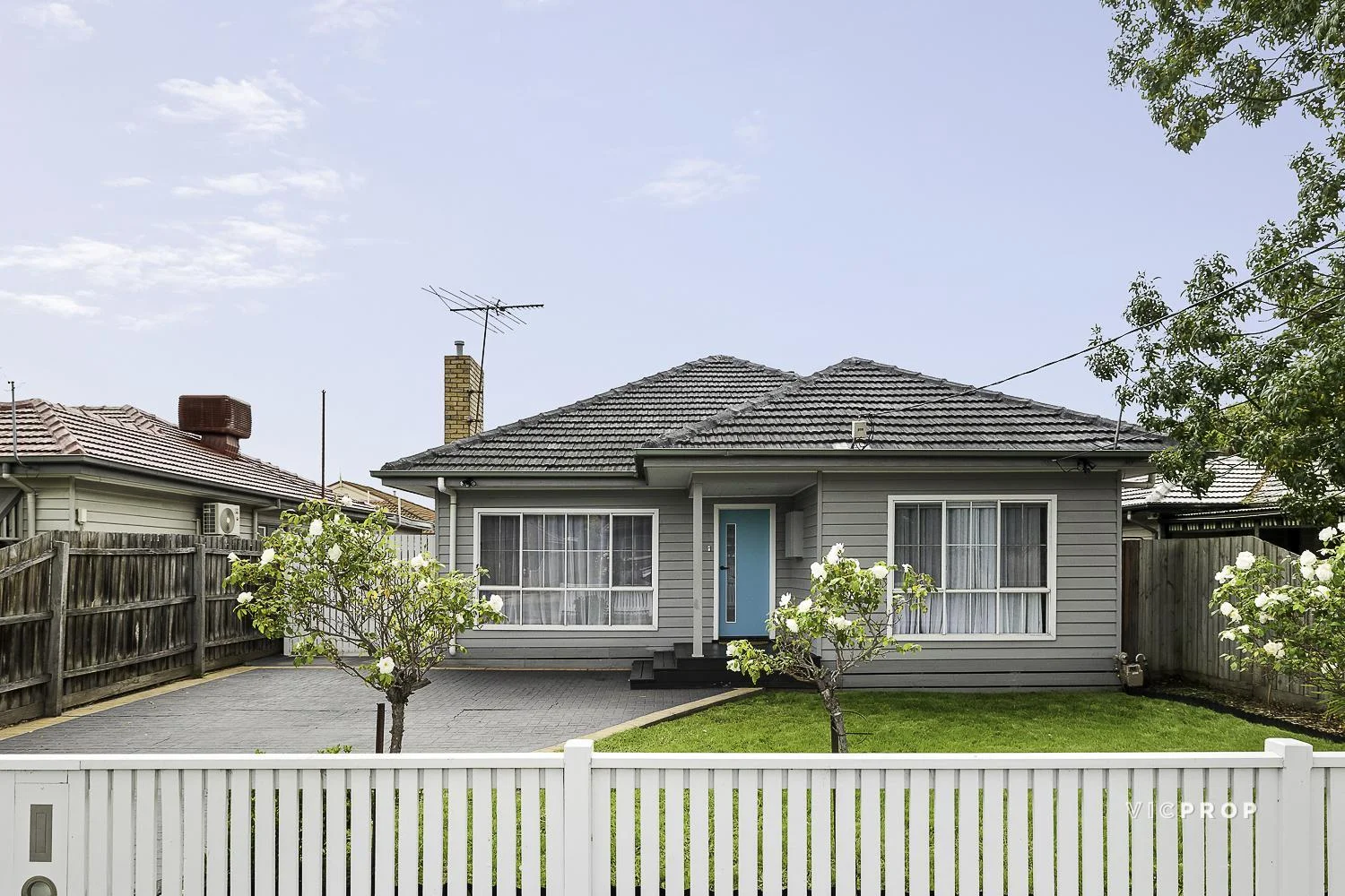 64 Arundel Avenue, Reservoir VIC 3073