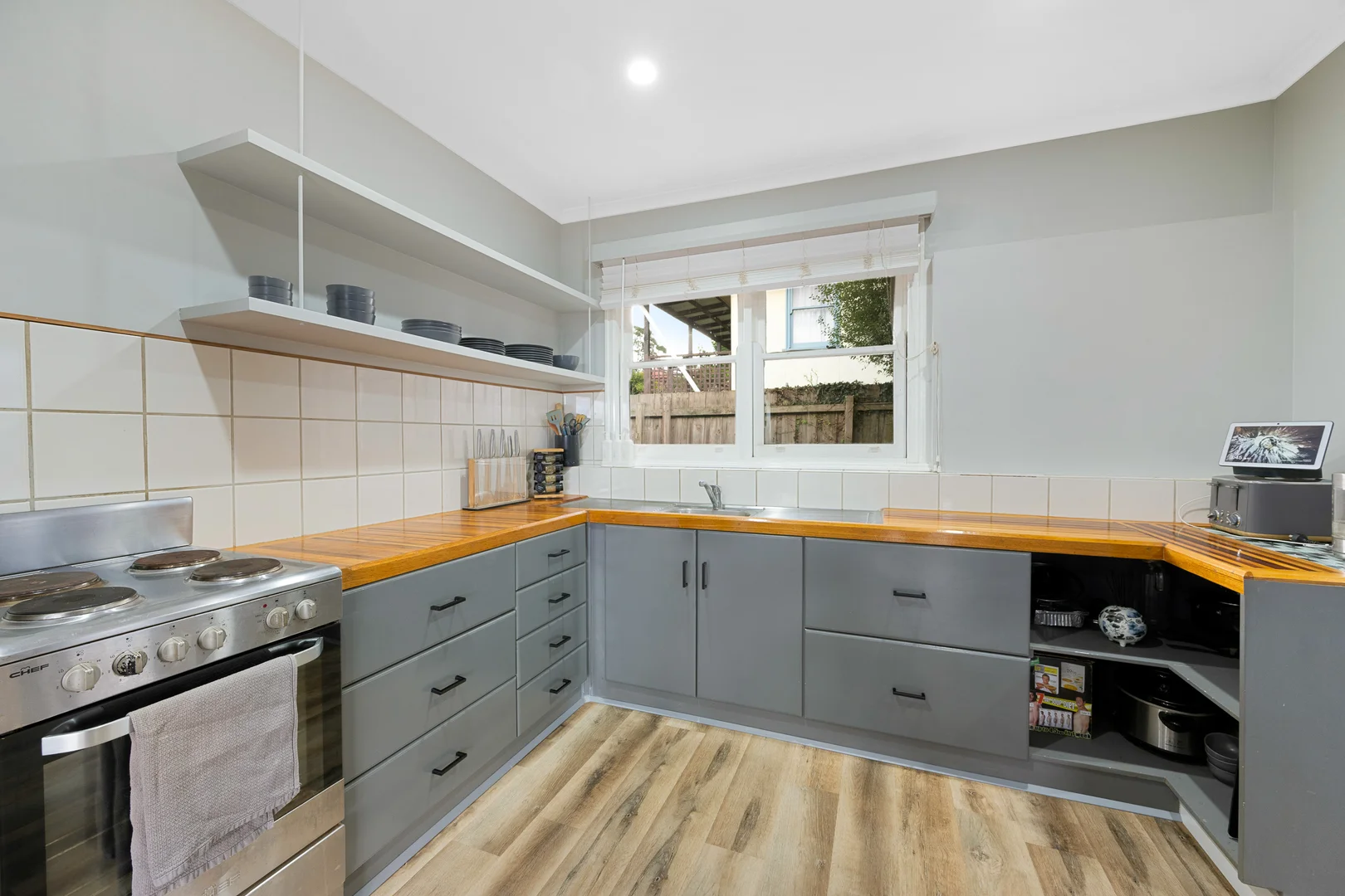 Additional image 2 of 9 Bertram Street, Drouin VIC 3818