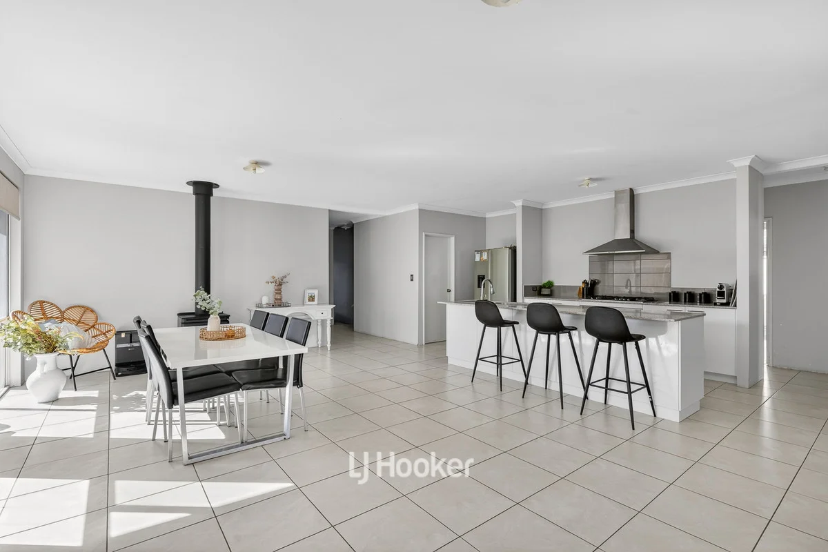 Additional image 4 of 9 Camden Street, Australind WA 6233