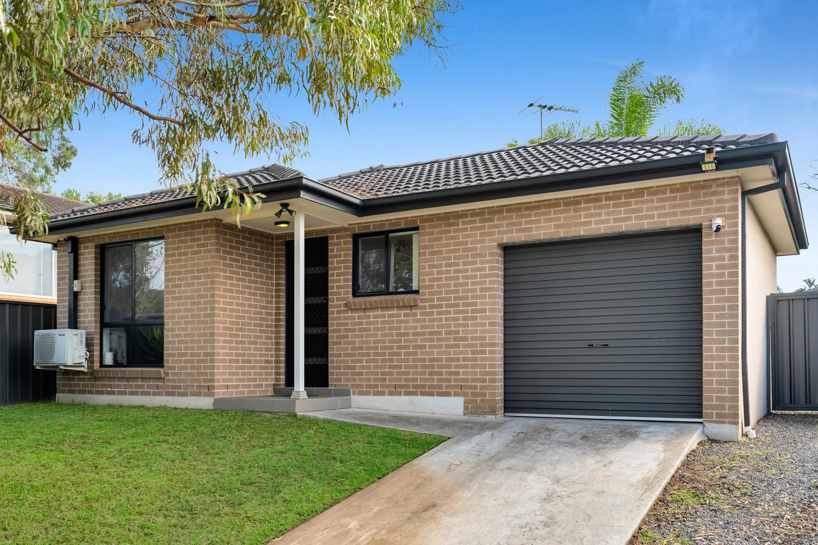 Additional image 2 of 1 and 1A Turquoise Place, Eagle Vale NSW 2558